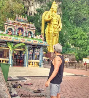 BATU CAVES Kuala Lumpur Visitors Guide 2022 + [top FAQs]