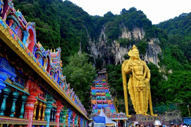 New look Batu caves KL Murugan temple