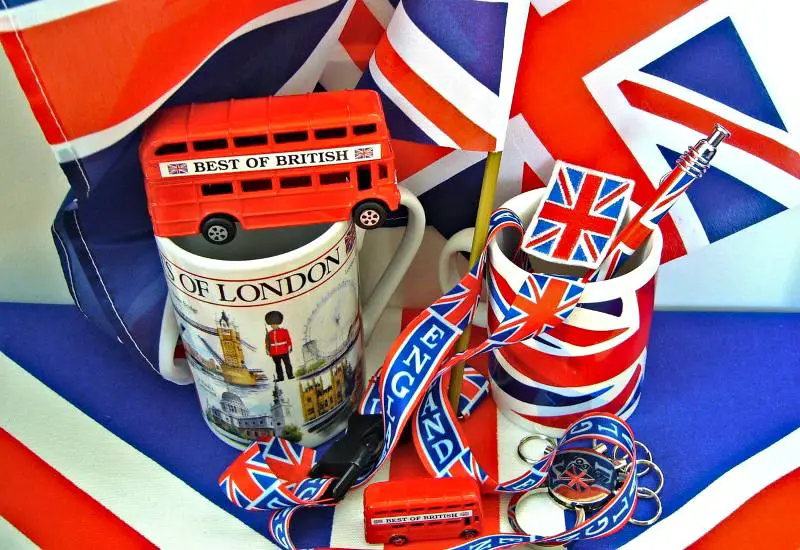 The BEST London Souvenirs And Gifts Where To Find Best Buys In London