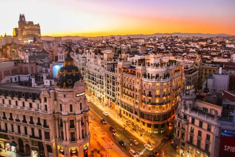 nightlife-in-spain-the-best-party-cities-in-spain-for-buzzing